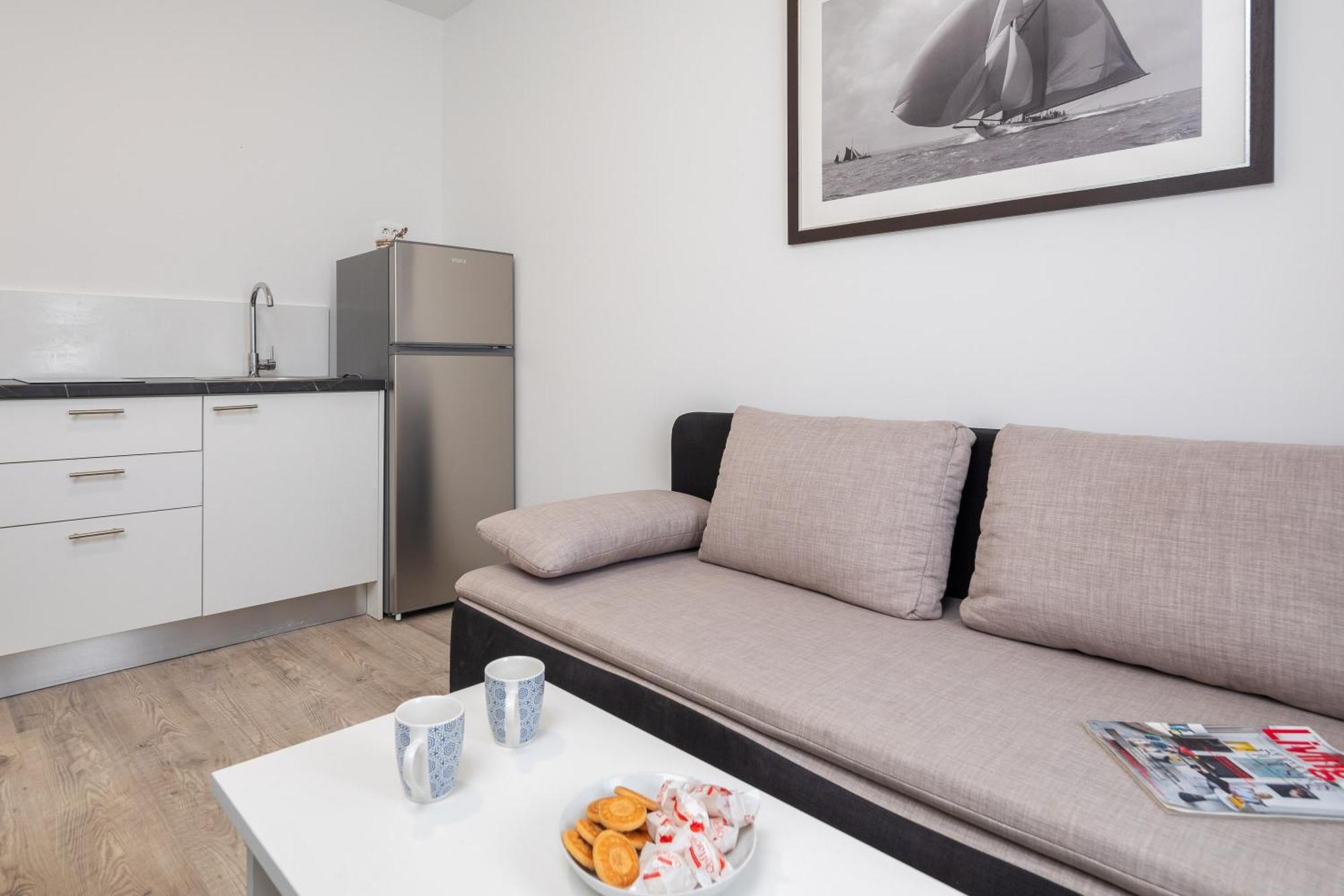 Beachfront Apartments Providenca With Free Parking Makarska Buitenkant foto