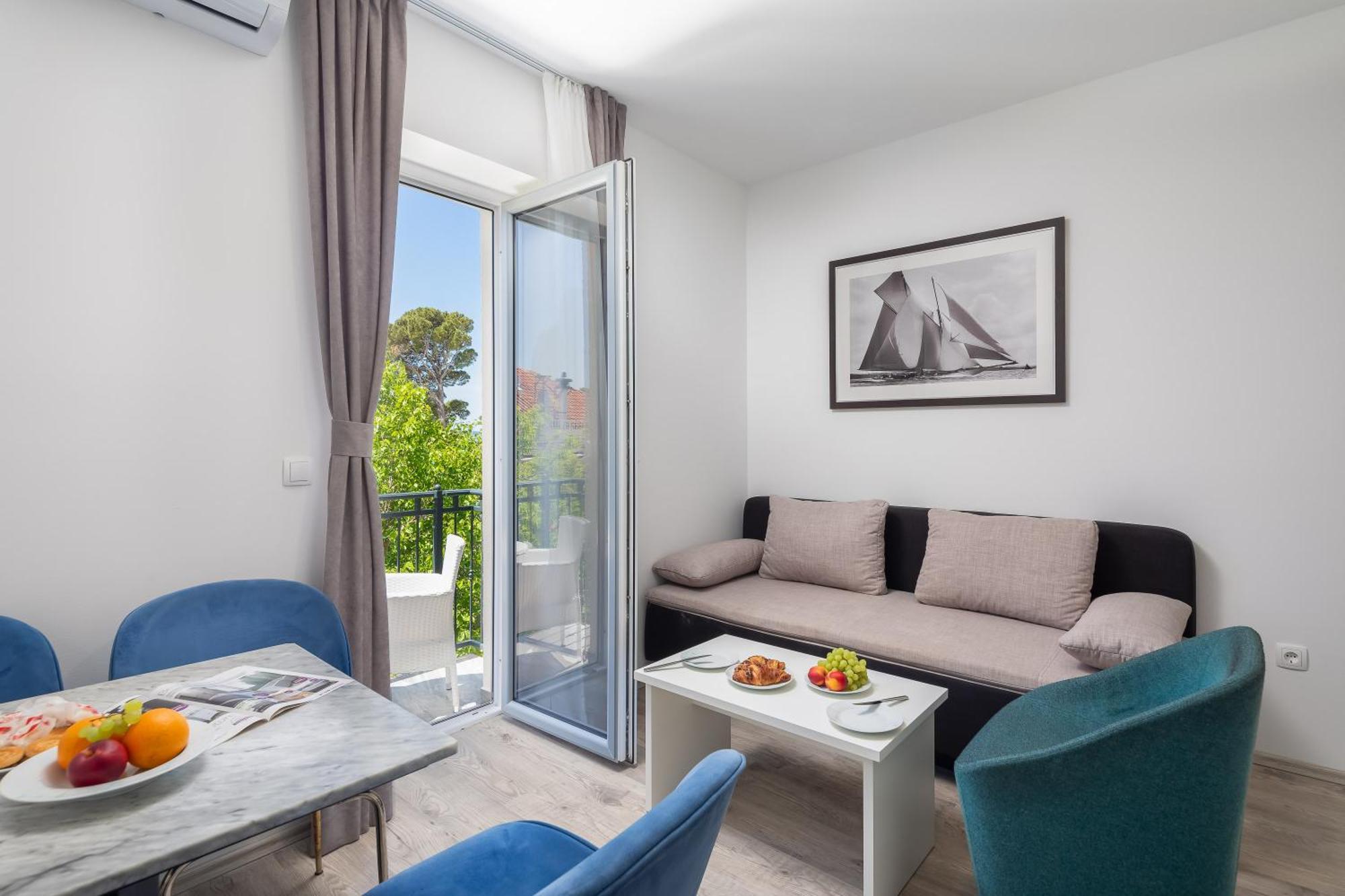 Beachfront Apartments Providenca With Free Parking Makarska Buitenkant foto
