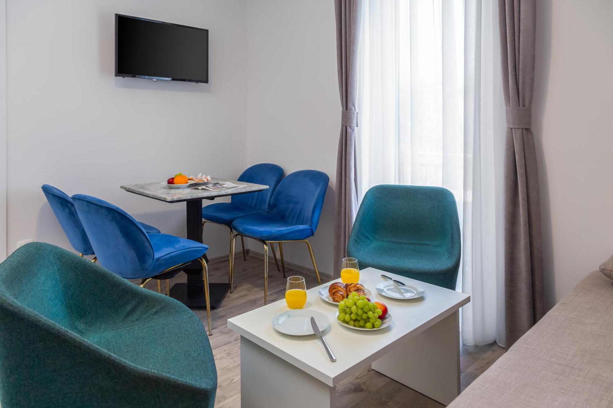 Beachfront Apartments Providenca With Free Parking Makarska Buitenkant foto