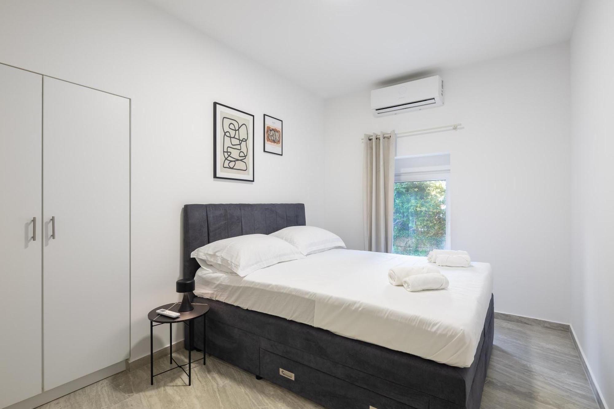 Beachfront Apartments Providenca With Free Parking Makarska Kamer foto