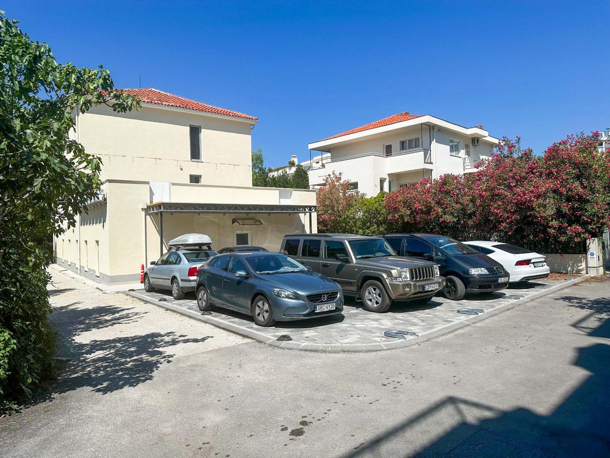 Beachfront Apartments Providenca With Free Parking Makarska Buitenkant foto